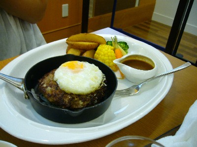 ハンバーグランチ